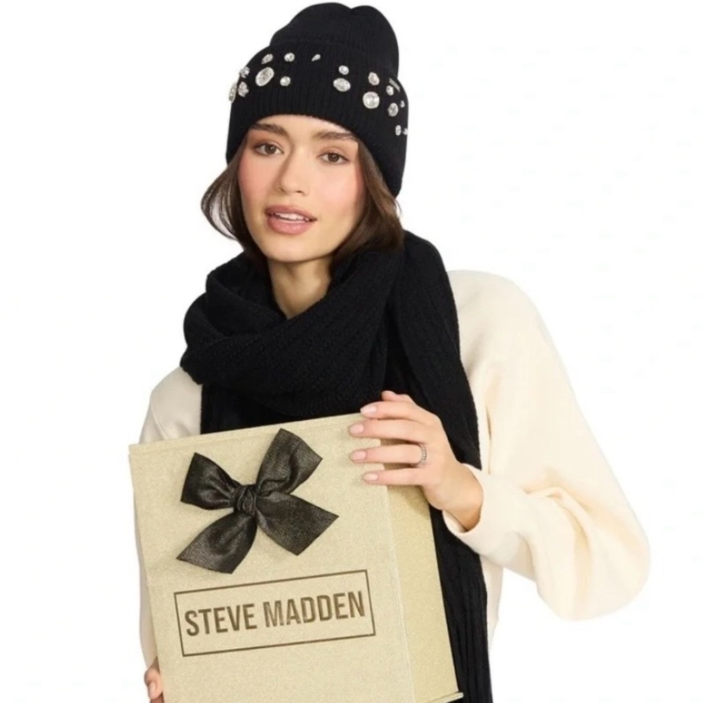 Steve Madden Black Knit Beanie & Scarf 2-Piece Set Rhinestone One Size, Black